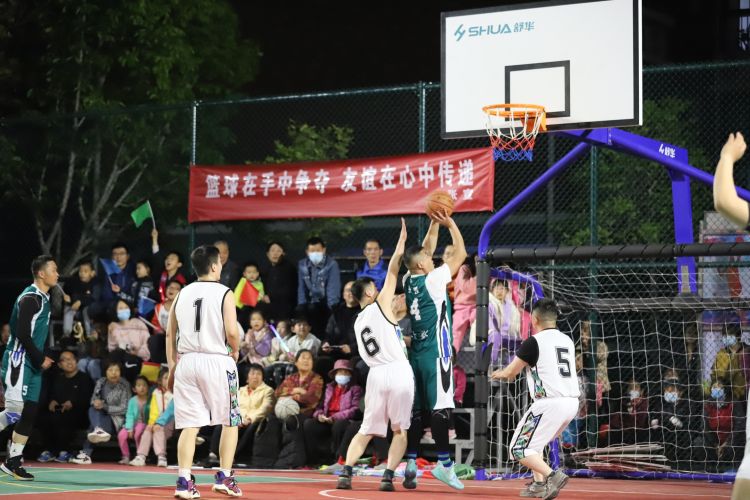 闻的背